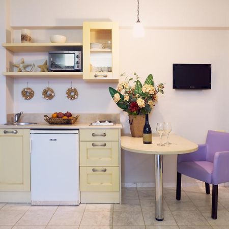 Golden Bay Hotel Apartments Malia  Ngoại thất bức ảnh