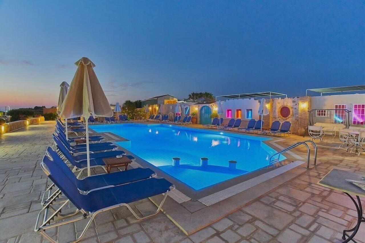Golden Bay Hotel Apartments Malia  Ngoại thất bức ảnh