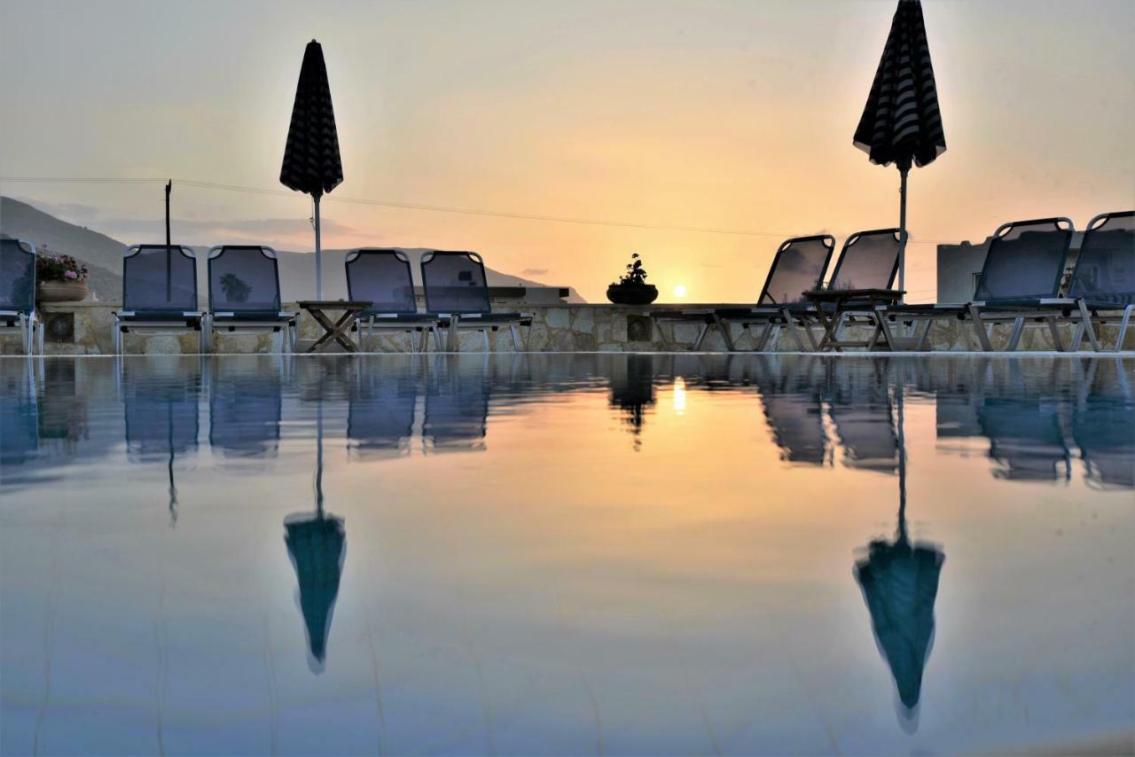 Golden Bay Hotel Apartments Malia  Ngoại thất bức ảnh